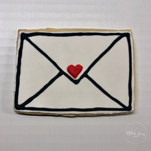 Load image into Gallery viewer, (Galentine's) Sisters Before Misters Cookie Box