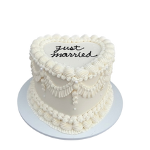 Load image into Gallery viewer, Vintage Heart Cake | Customize Your Own

