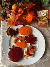 Load image into Gallery viewer, Classic Thanksgiving Cookie Set
