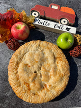 Load image into Gallery viewer, Classic Apple Pie
