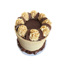 Load image into Gallery viewer, Reese’s PB Fudge Cake
