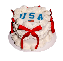Load image into Gallery viewer, Vintage USA Heart Cake
