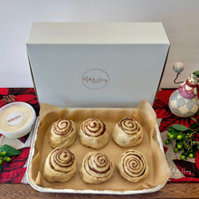 Load image into Gallery viewer, (Frozen) Ready To Bake Classic Cinnamon Rolls
